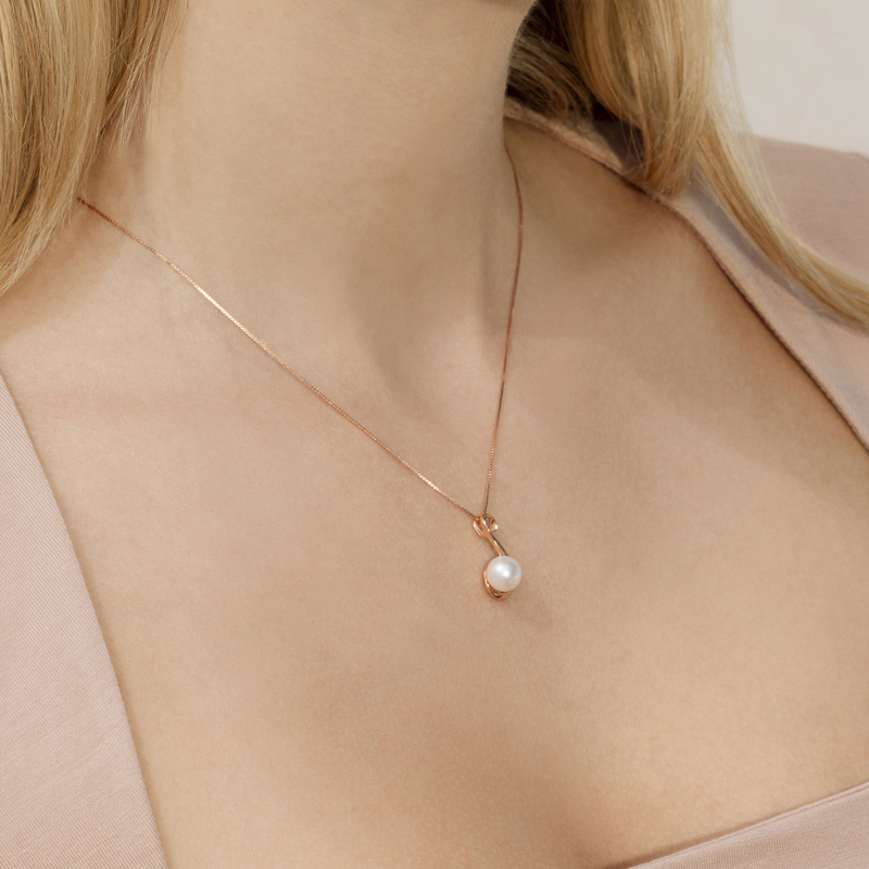 Freshwater Pearl Rose Gold Plated Anastasia Pendant - Model Image