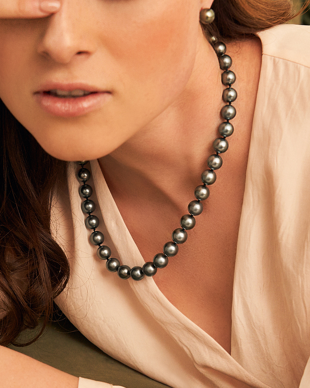 9-11mm Silver Tahitian South Sea Pearl Necklace - AAAA Quality